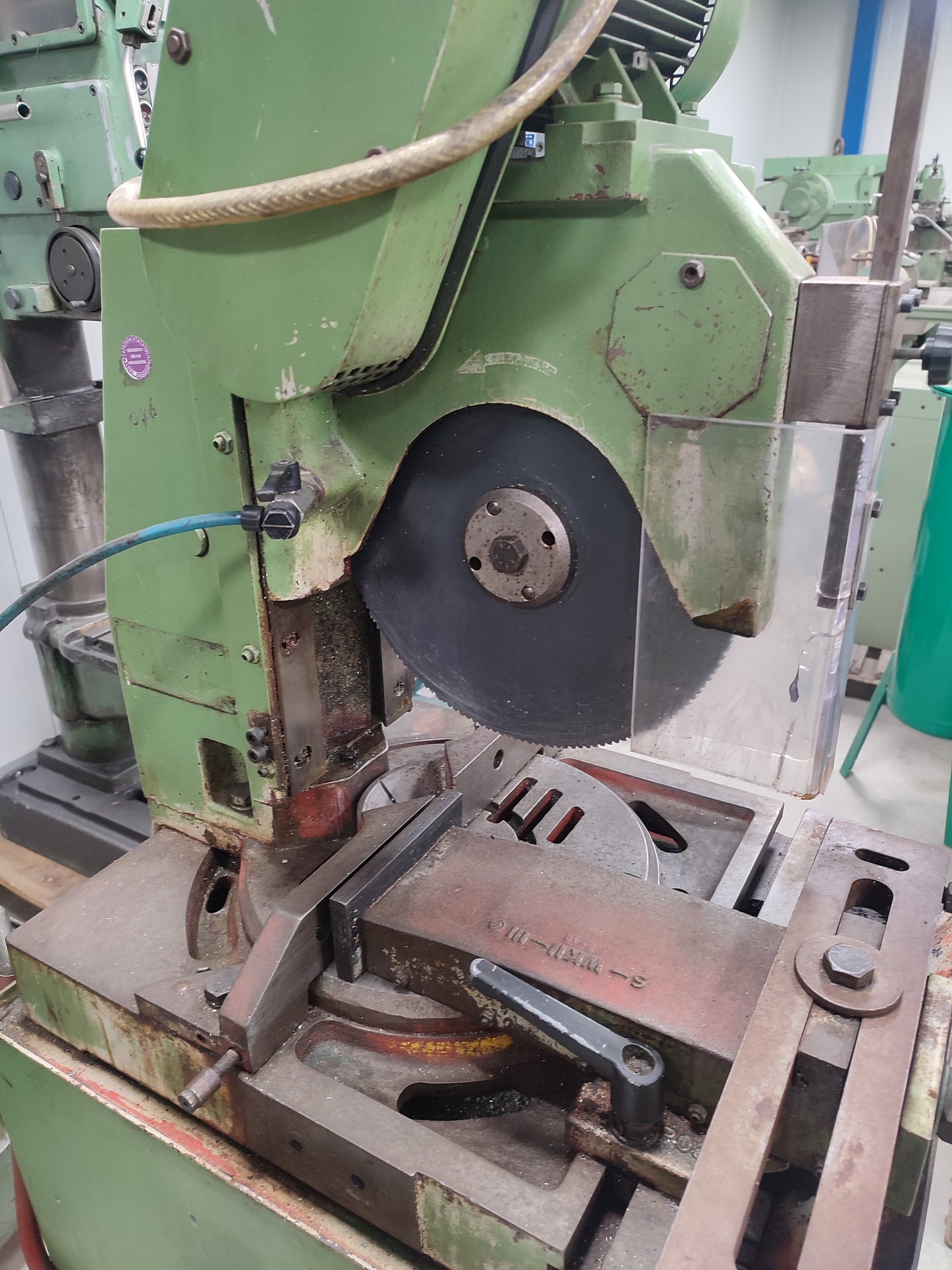 Circular saw machine Whalen