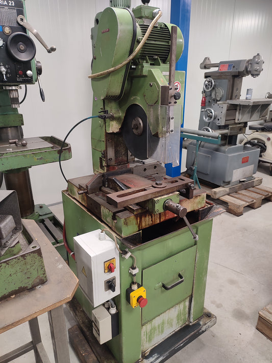 Circular saw machine Whalen