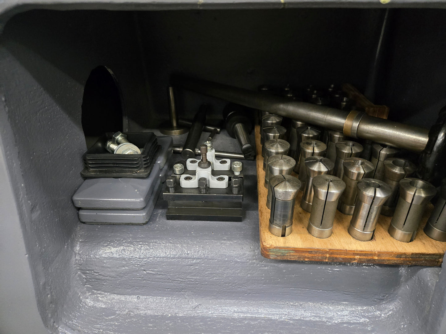 AI DR1S
